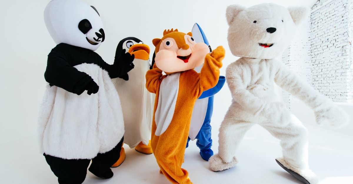 Top 10 Engagement Party Ideas at Home That Your Guests Will Remember