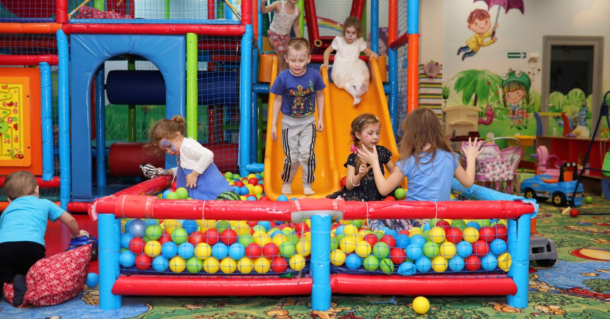 Top 20 Indoor Activities for Kids: Keeping Children Entertained Whatever the Weather